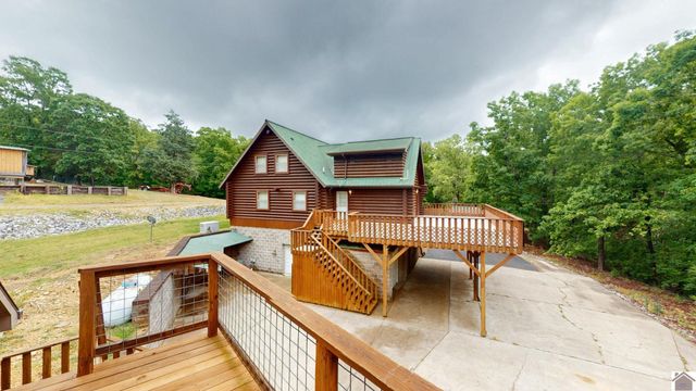 88 Lynnhurst Drive, Murray, KY 42071