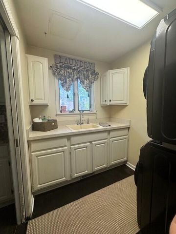 7144 Hunter Ridge Court, Saline, MI 48176