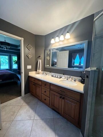 7144 Hunter Ridge Court, Saline, MI 48176