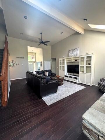 7144 Hunter Ridge Court, Saline, MI 48176