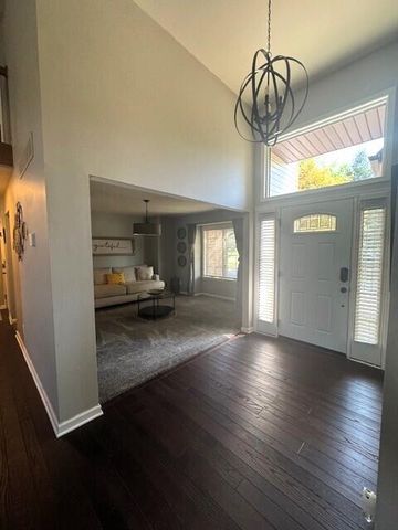 7144 Hunter Ridge Court, Saline, MI 48176