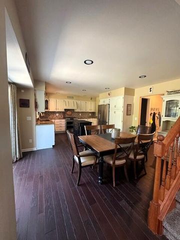 7144 Hunter Ridge Court, Saline, MI 48176