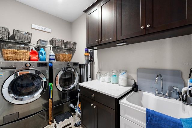 18936 ROSEATE DRIVE, Lutz, FL 33558