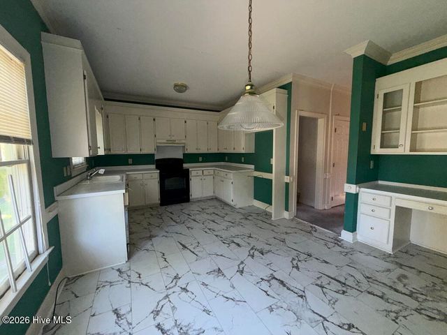 1733 Sparrow Hawk Lane, Rocky Mount, NC 27804