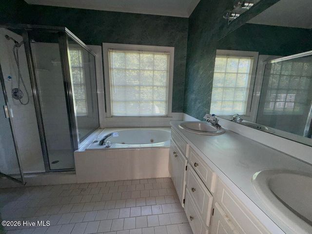1733 Sparrow Hawk Lane, Rocky Mount, NC 27804