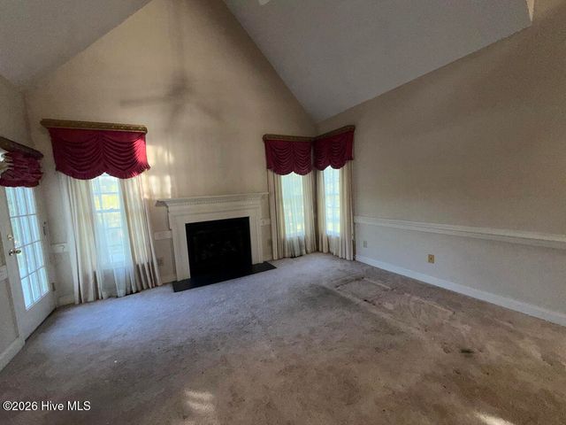 1733 Sparrow Hawk Lane, Rocky Mount, NC 27804