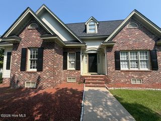 1733 Sparrow Hawk Lane, Rocky Mount, NC 27804