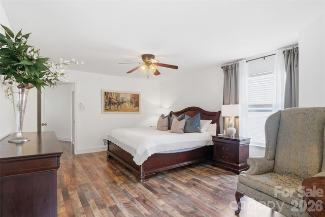 1957 Leesburg Drive, Clover, SC 29710