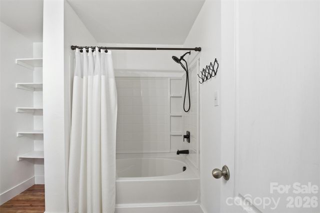 1957 Leesburg Drive, Clover, SC 29710