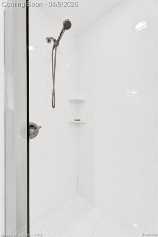 4211 Yorba Linda Boulevard, Royal Oak, MI 48073