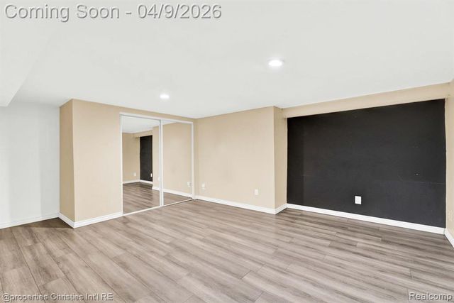 4211 Yorba Linda Boulevard, Royal Oak, MI 48073