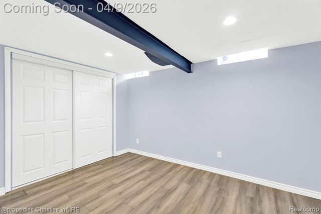 4211 Yorba Linda Boulevard, Royal Oak, MI 48073