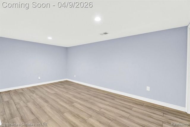 4211 Yorba Linda Boulevard, Royal Oak, MI 48073