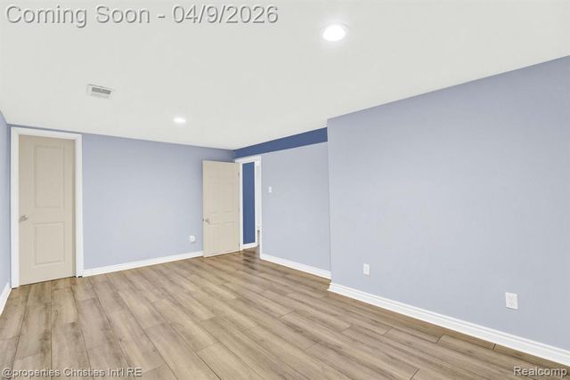 4211 Yorba Linda Boulevard, Royal Oak, MI 48073