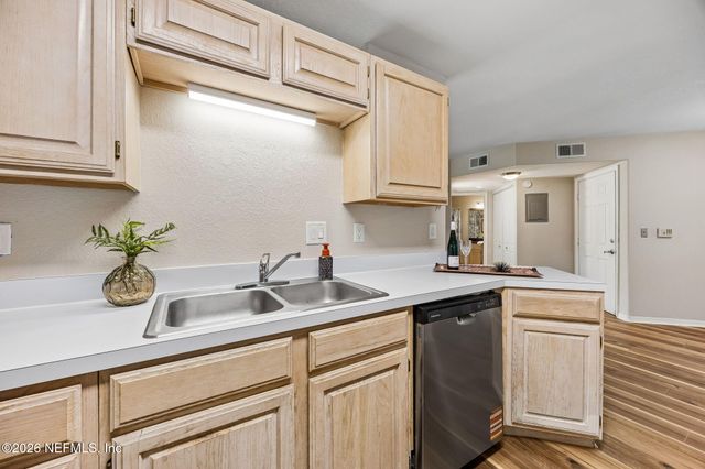 10150 BELLE RIVE Boulevard 2103, Jacksonville, FL 32256