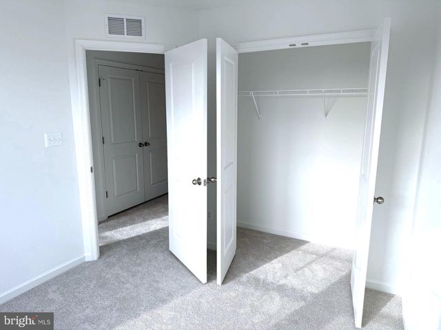 62 BOLINGBROKE WAY, Charles Town, WV 25414