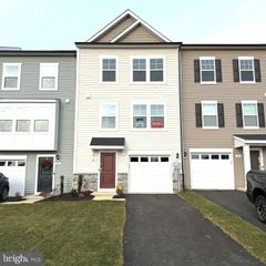 62 BOLINGBROKE WAY, Charles Town, WV 25414