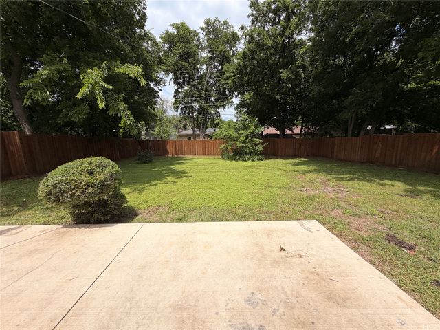 1409 Rosewood Lane, Arlington, TX 76010