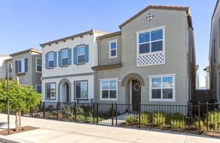 1131 Julia Circle, Hollister, CA 95023