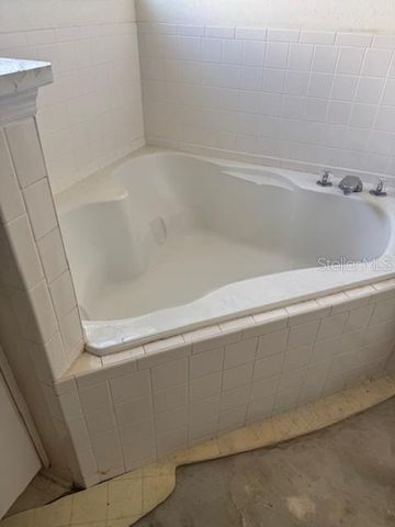 702 TARTAN LOOP, Lake Wales, FL 33853