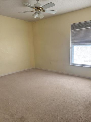 702 TARTAN LOOP, Lake Wales, FL 33853