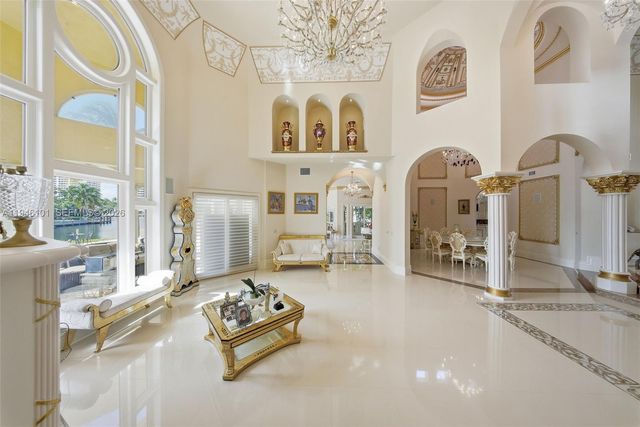 680 Golden Beach Dr, Golden Beach, FL 33160