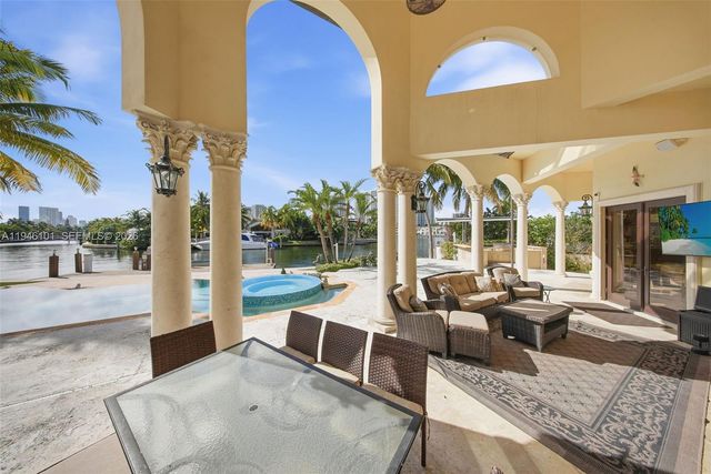 680 Golden Beach Dr, Golden Beach, FL 33160