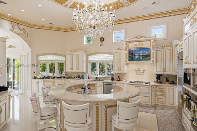 680 Golden Beach Dr, Golden Beach, FL 33160