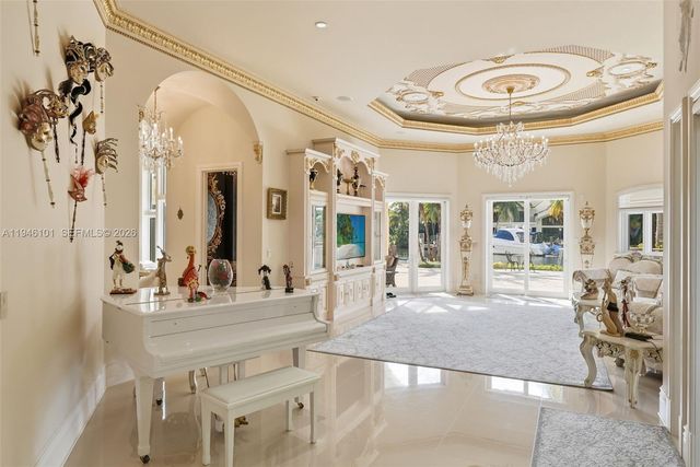 680 Golden Beach Dr, Golden Beach, FL 33160