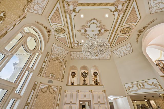 680 Golden Beach Dr, Golden Beach, FL 33160