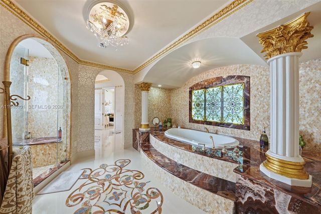 680 Golden Beach Dr, Golden Beach, FL 33160