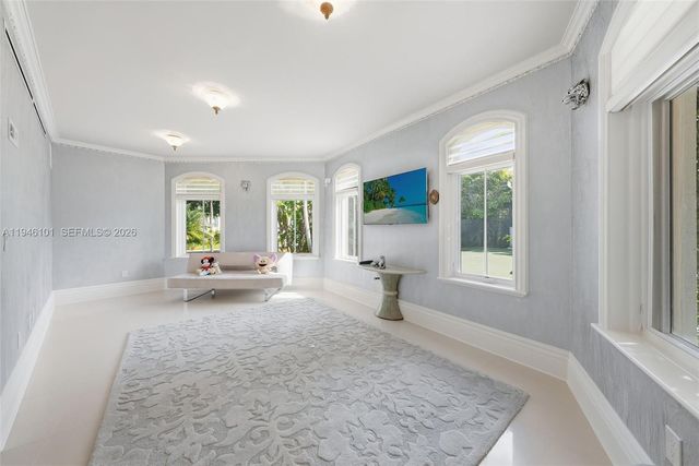 680 Golden Beach Dr, Golden Beach, FL 33160