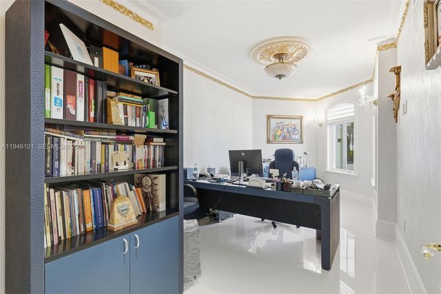 680 Golden Beach Dr, Golden Beach, FL 33160