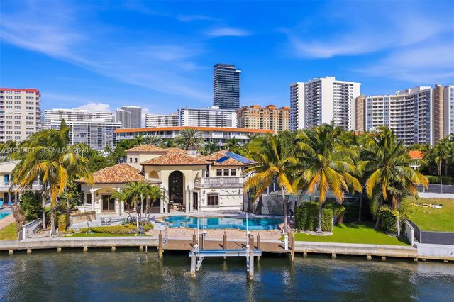 680 Golden Beach Dr, Golden Beach, FL 33160