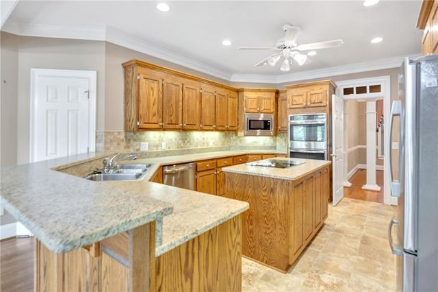 125 Lake Drive, Covington, GA 30014
