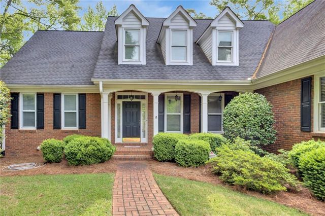 125 Lake Drive, Covington, GA 30014