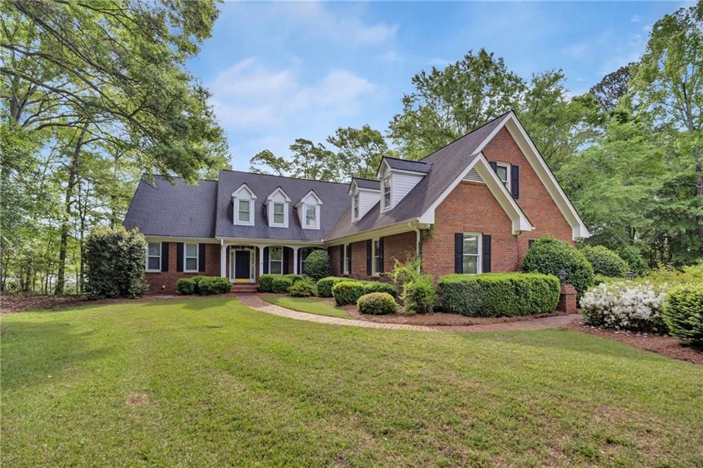 125 Lake Drive, Covington, GA 30014