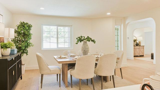 2399 Ivy Road, Oceanside, CA 92054