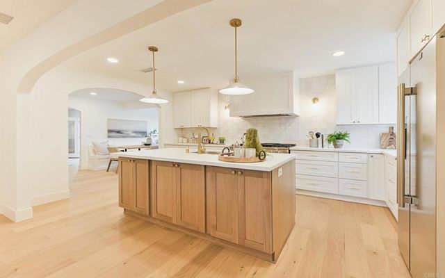 2399 Ivy Road, Oceanside, CA 92054