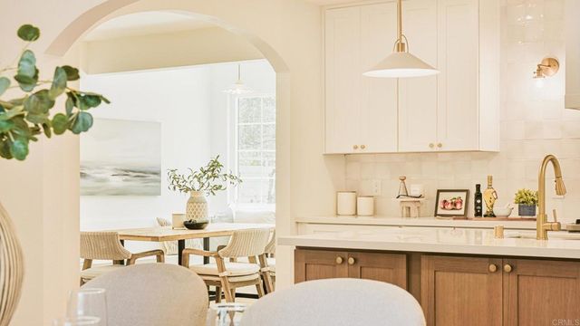 2399 Ivy Road, Oceanside, CA 92054