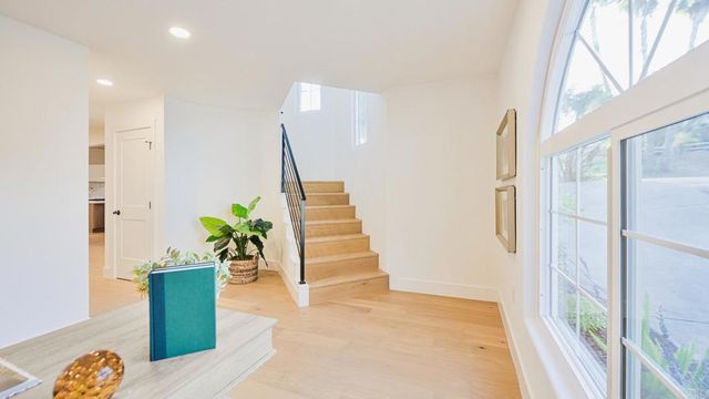 2399 Ivy Road, Oceanside, CA 92054