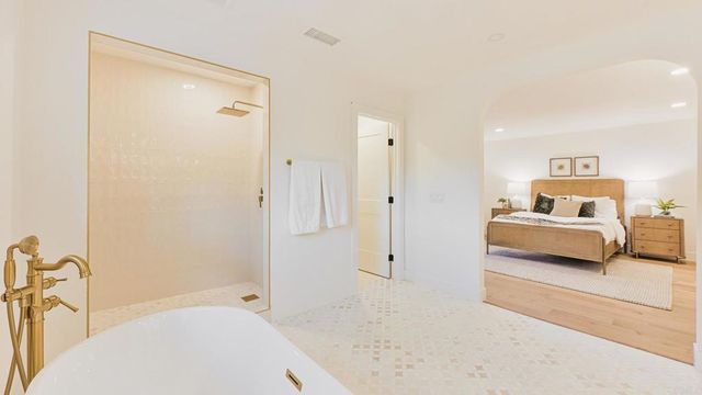 2399 Ivy Road, Oceanside, CA 92054