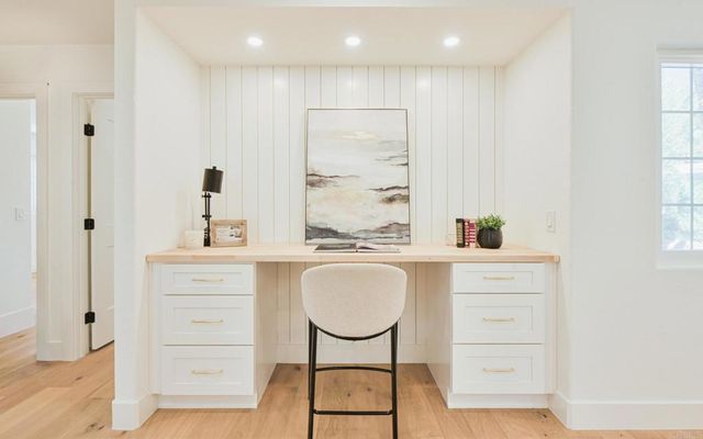 2399 Ivy Road, Oceanside, CA 92054