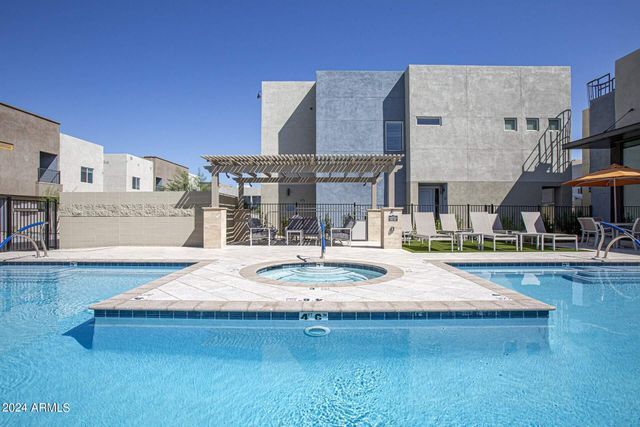 9700 S CENTRAL Avenue 1, Phoenix, AZ 85042