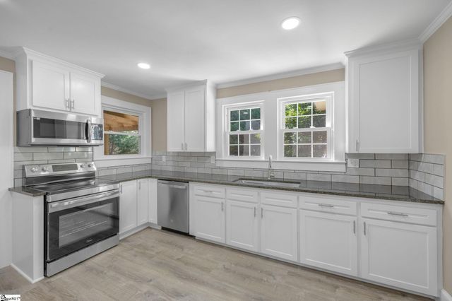 2609 East North Avenue, Anderson, SC 29625