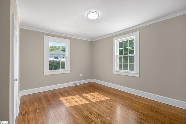 2609 East North Avenue, Anderson, SC 29625