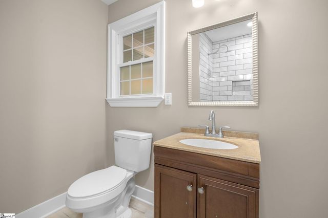 2609 East North Avenue, Anderson, SC 29625
