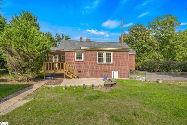 2609 East North Avenue, Anderson, SC 29625