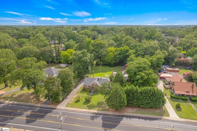 2609 East North Avenue, Anderson, SC 29625