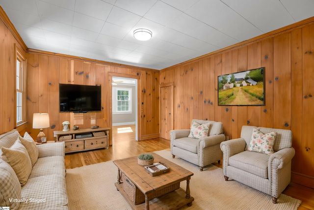 2609 East North Avenue, Anderson, SC 29625